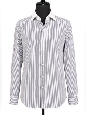 Proper Cloth button down light blue striped shirt w white collar- fits women M